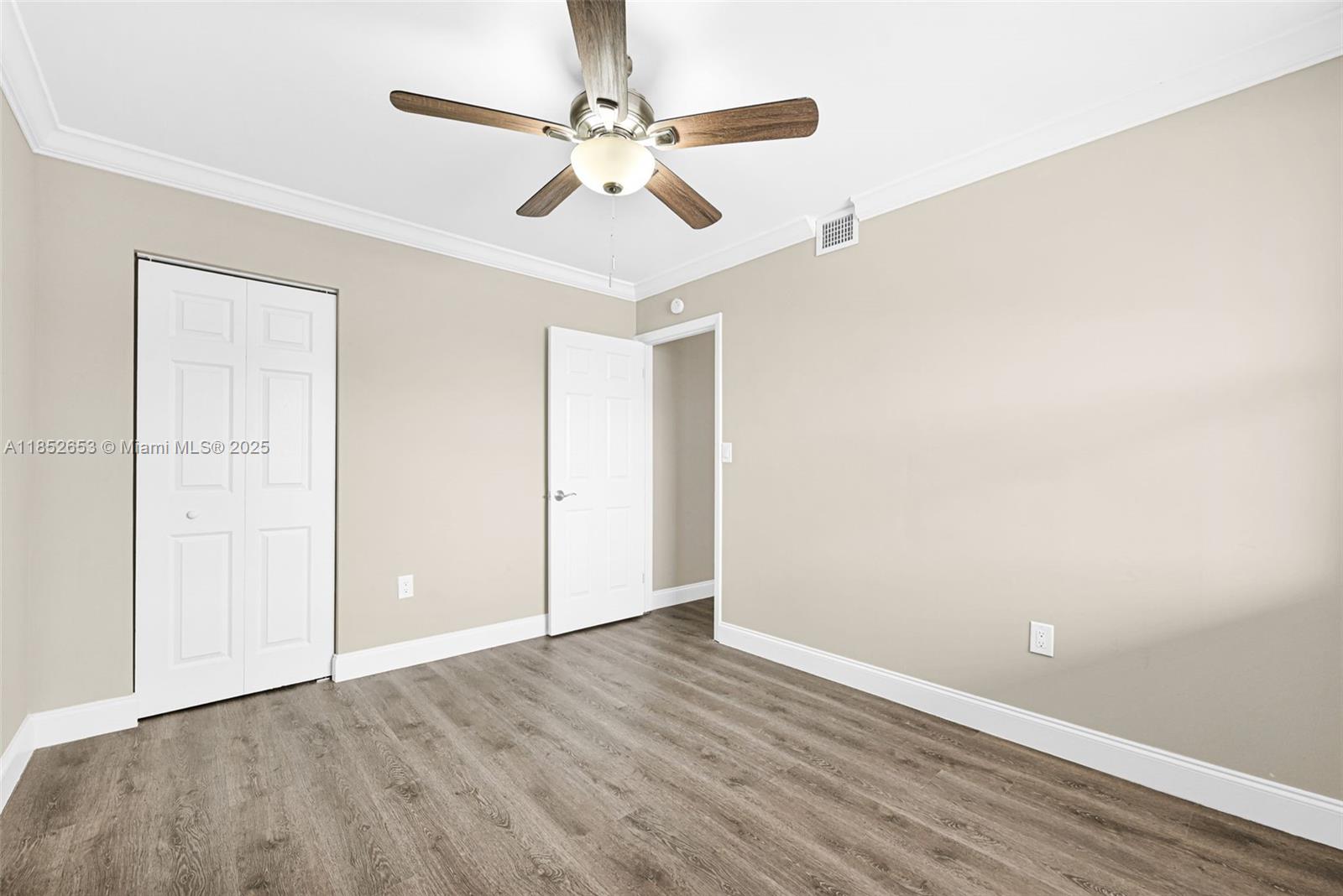 VIEW WEST CONDO PH I - Residential