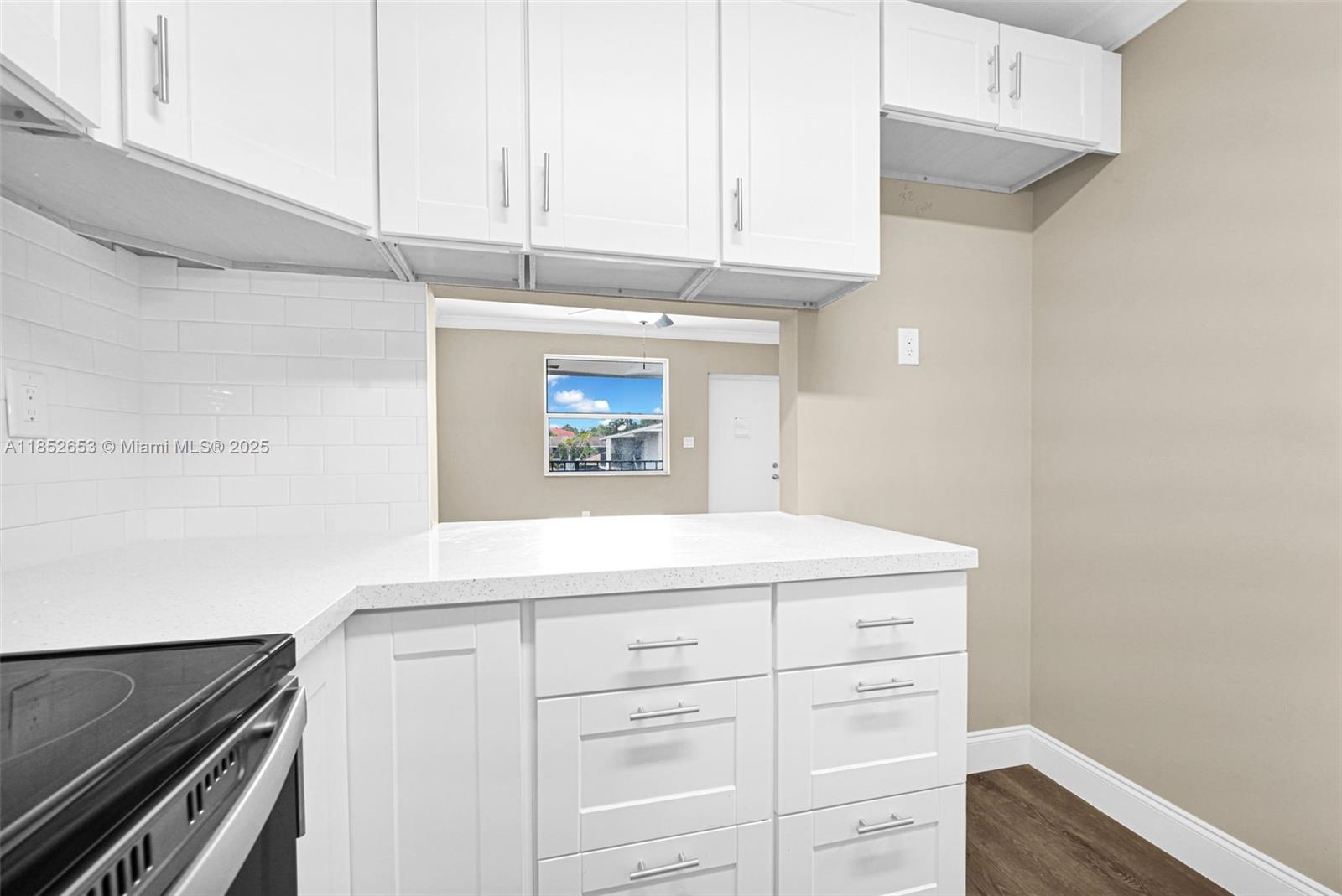 VIEW WEST CONDO PH I - Residential