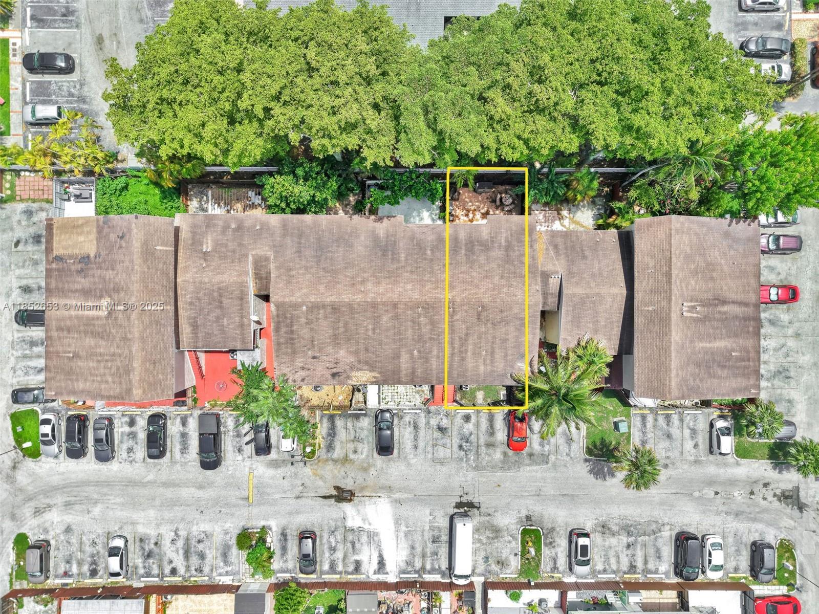 VIEW WEST CONDO PH I - Residential