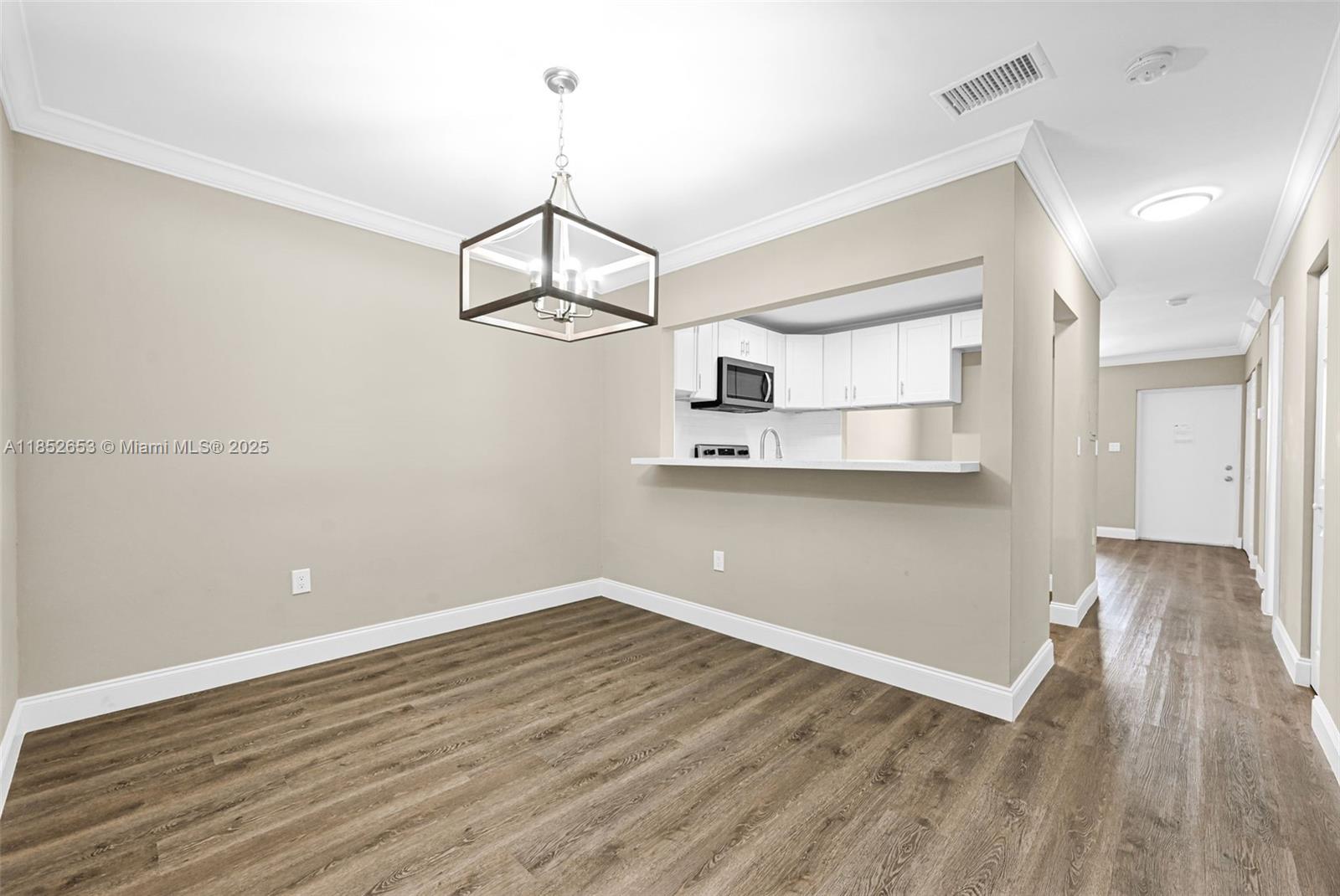 VIEW WEST CONDO PH I - Residential