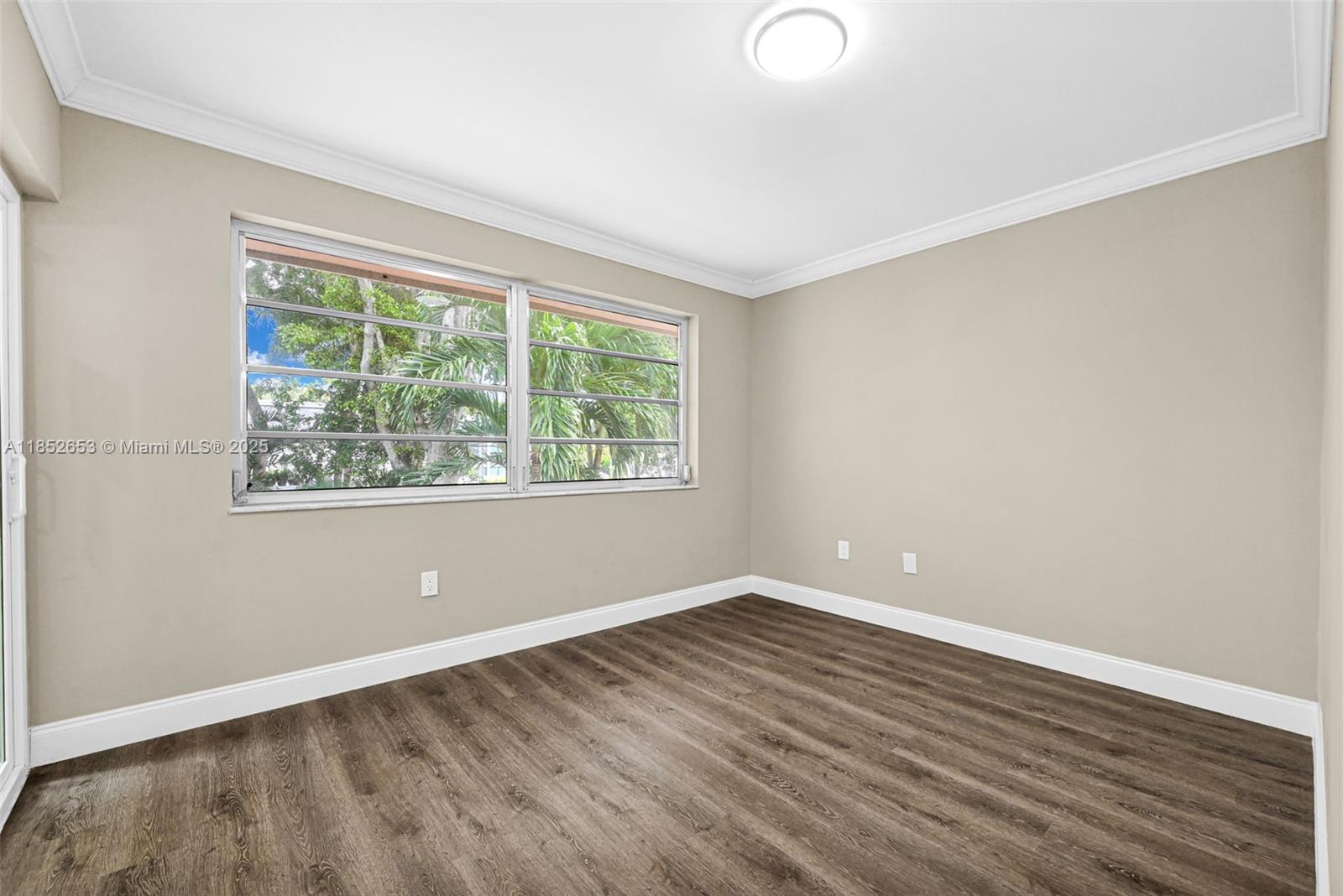 VIEW WEST CONDO PH I - Residential