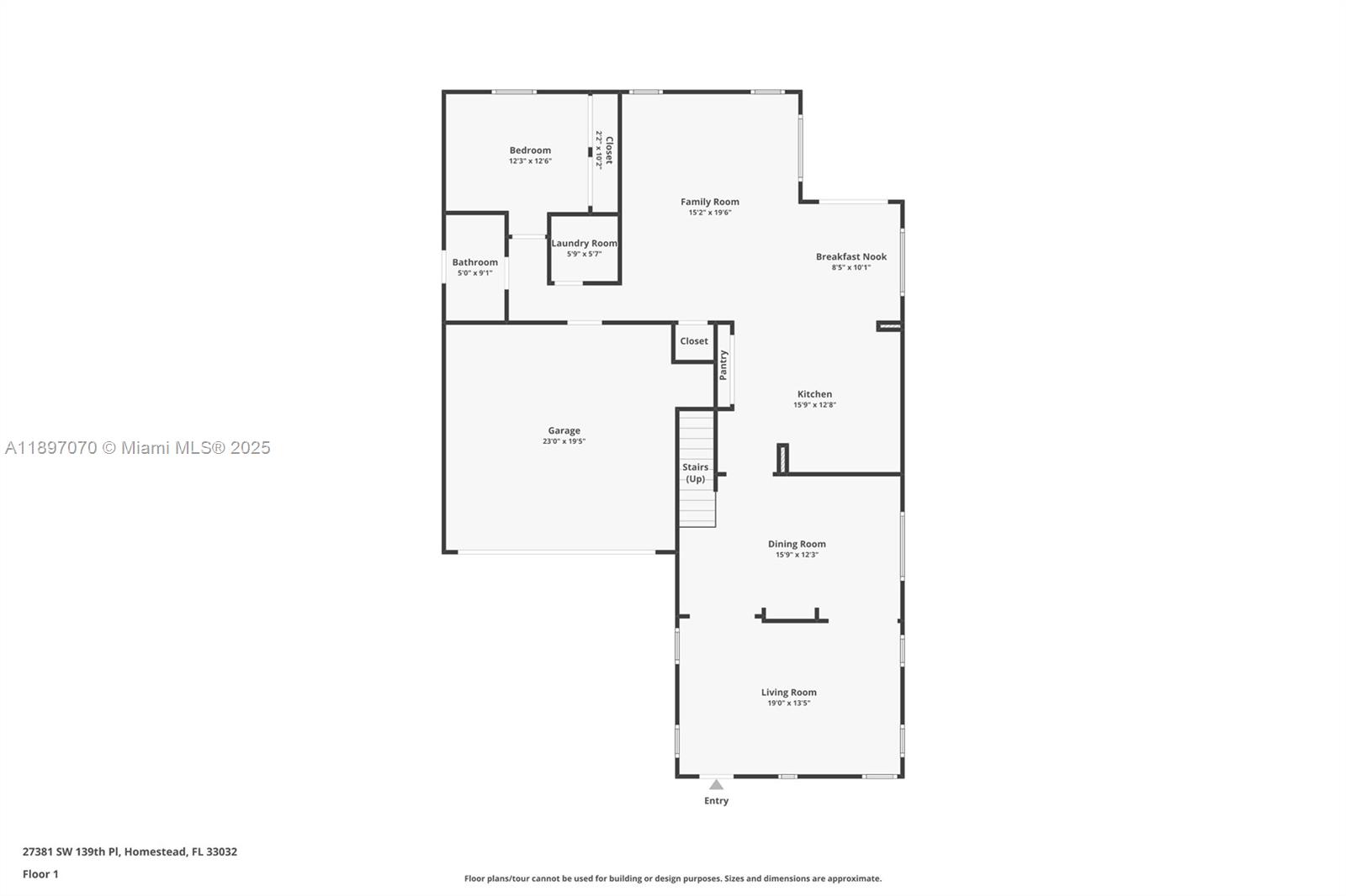 MANDARIN LAKES - Residential