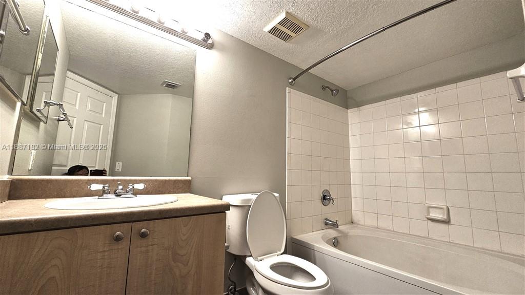 VILLA DEL SOL CONDO - Residential