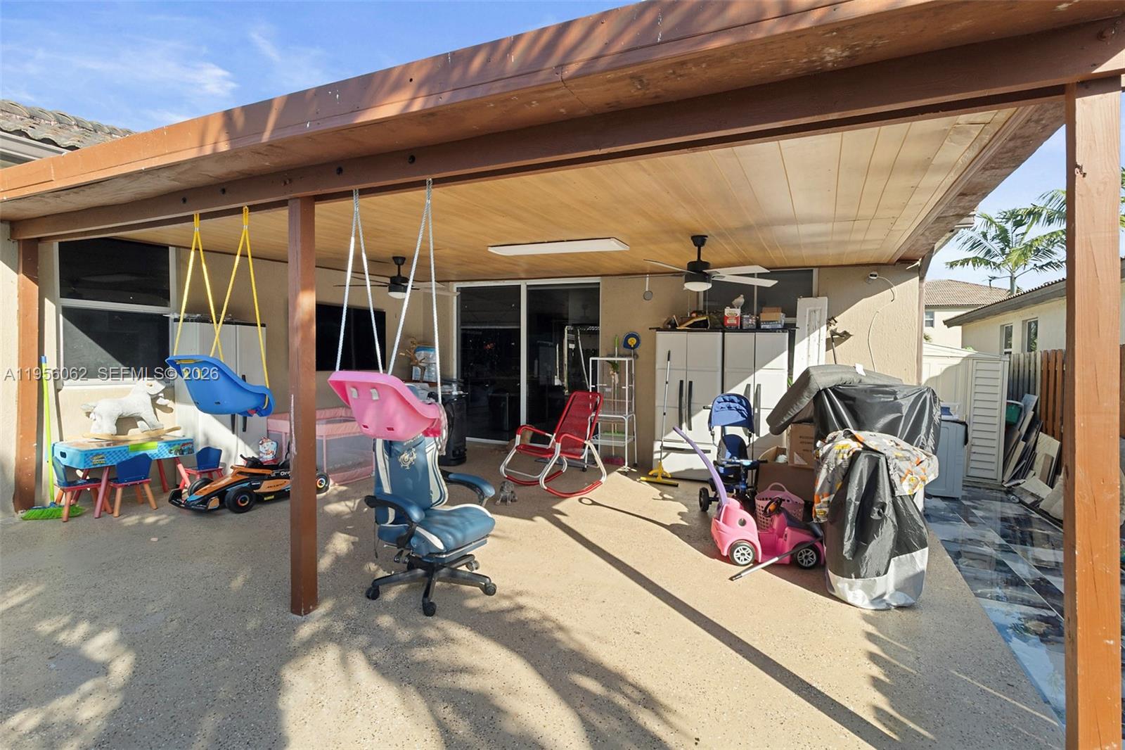 HEMINGWAY POINT - Residential