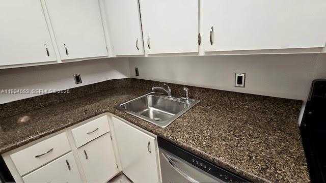 LAKES OF JACARANDA CONDO - Residential Lease