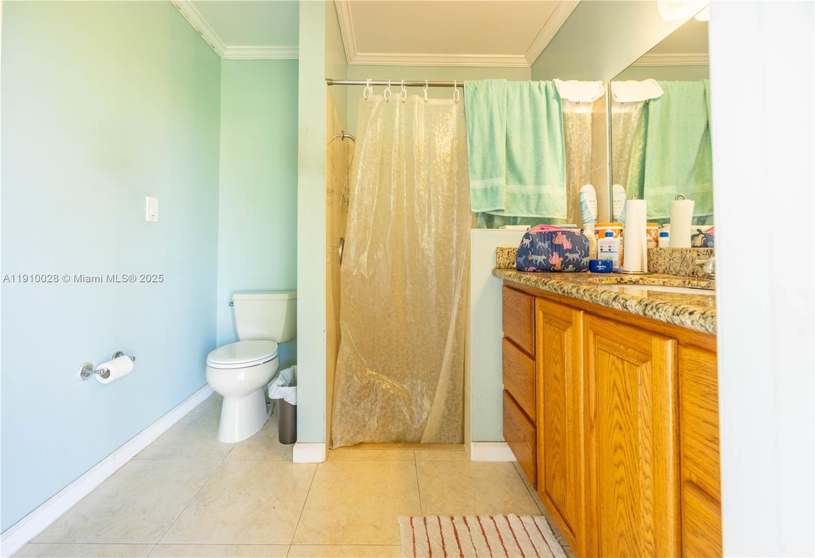 CASTLEWOOD - Residential