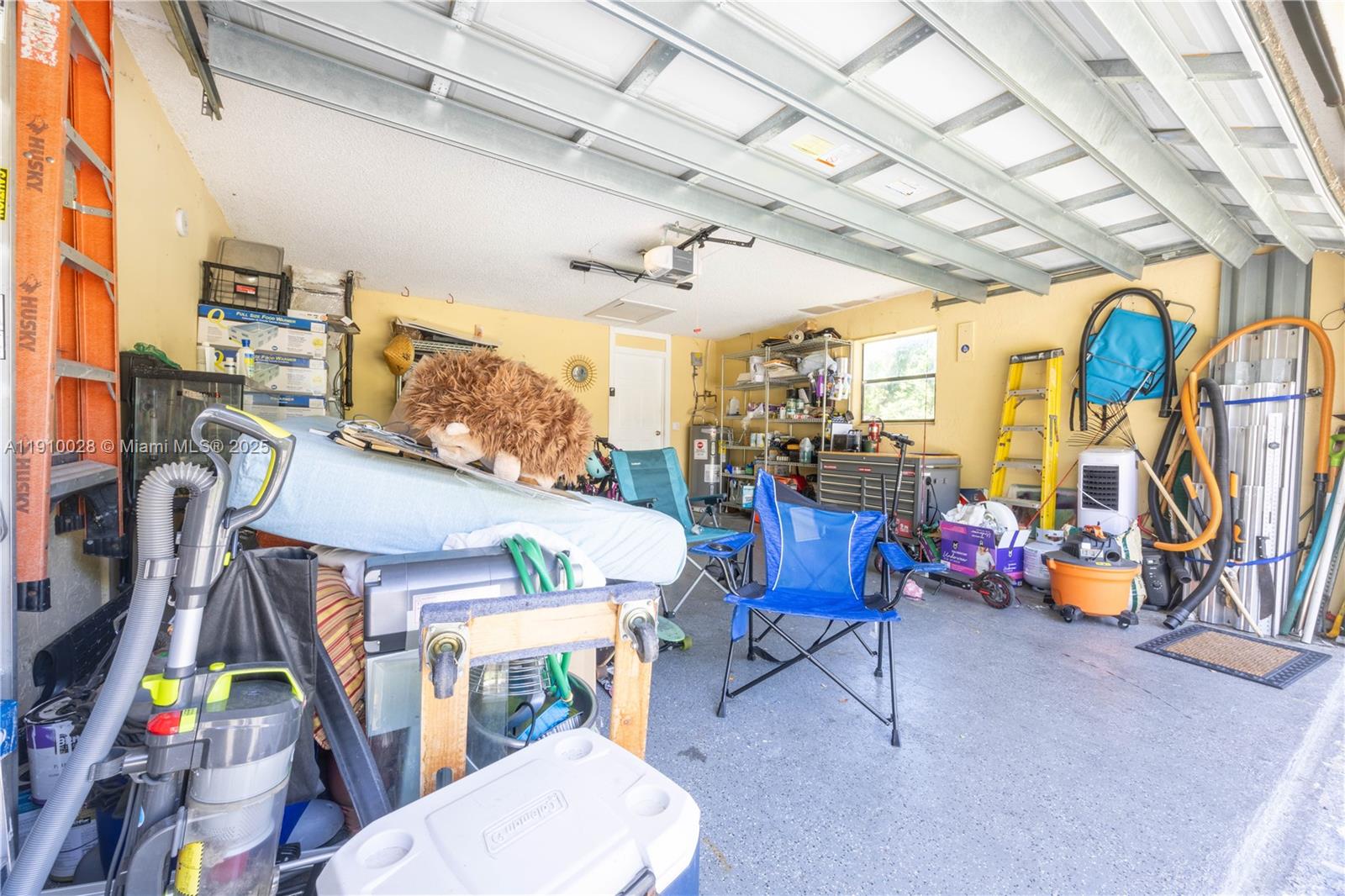 CASTLEWOOD - Residential