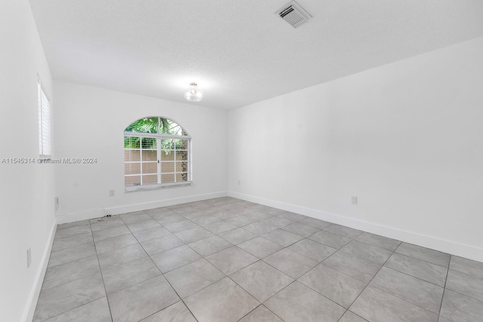 CARIBE LAKES PHASE I - Residential