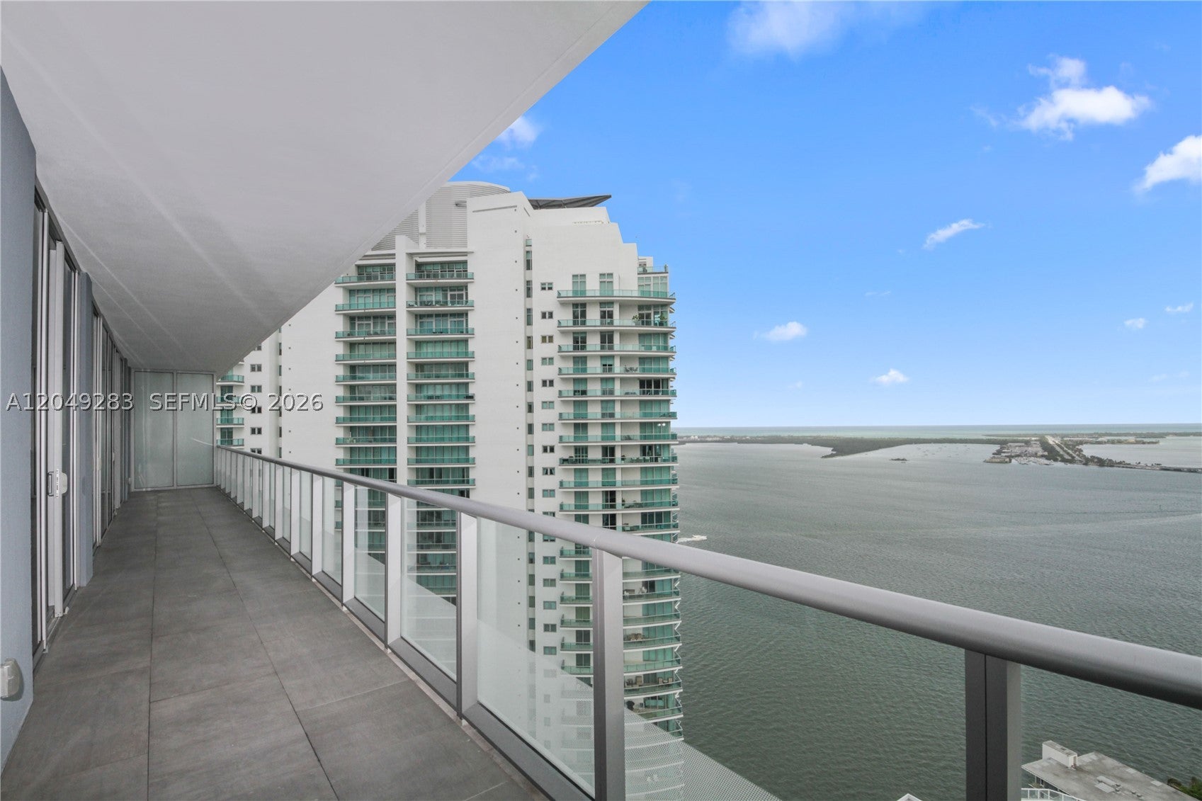 1300 Brickell Bay Dr 4102