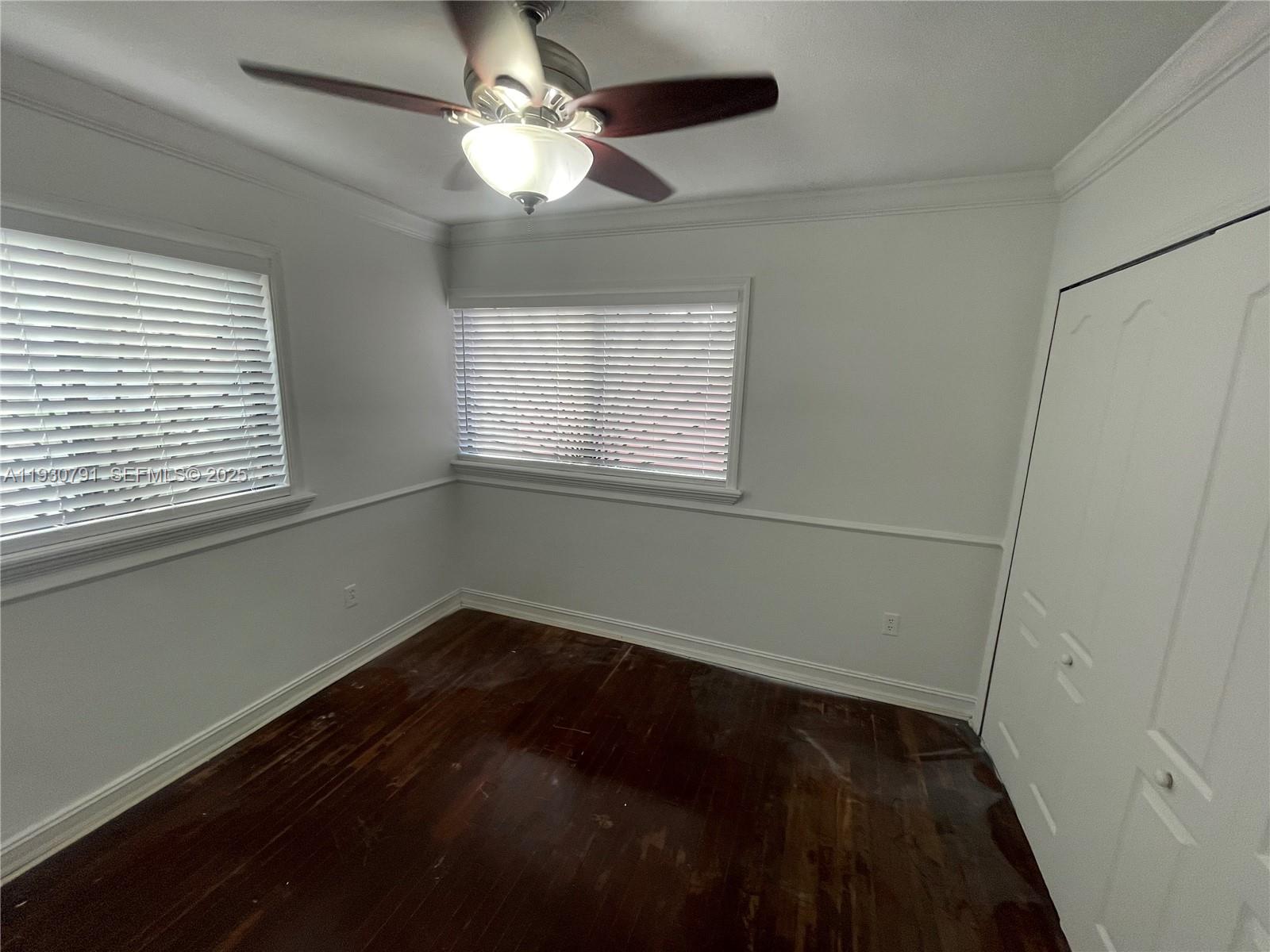 LAGO GRANDE 5-D - Residential Lease