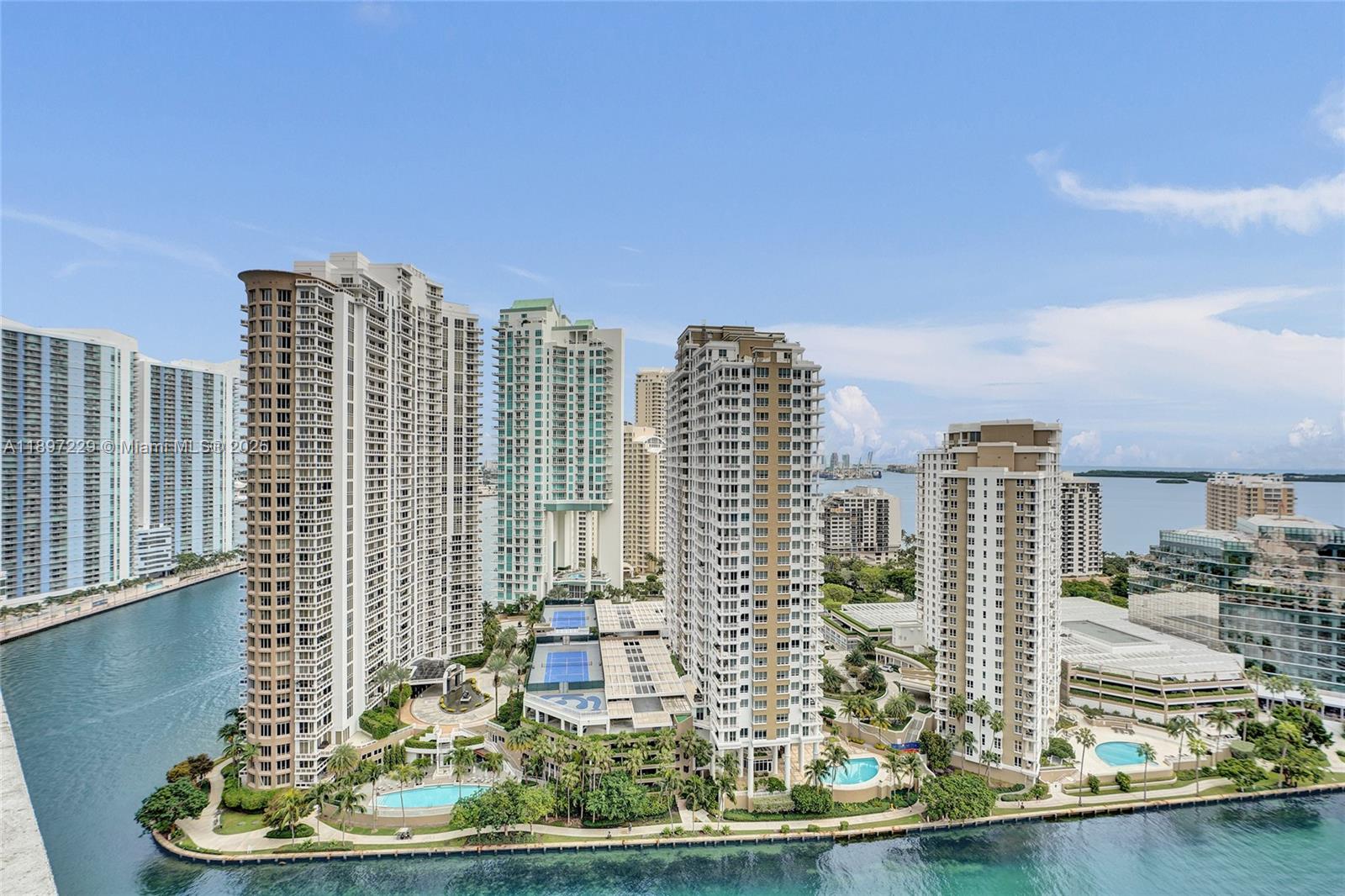 ICON BRICKELL NO TWO COND - Residential