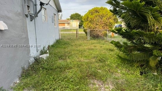 20500 NW 28th Ave, Miami Gardens, FL, 33056/$375,779 3 20500 NW 28th Ave