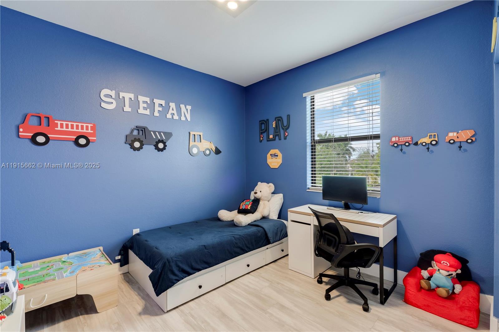 BAYWINDS OF ABACO - Residential