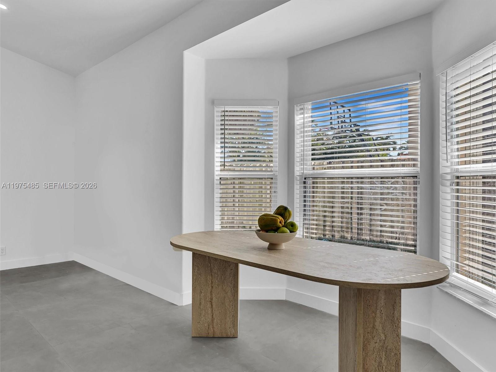 BANYAN OAKRIDGE PLAT - Residential Lease