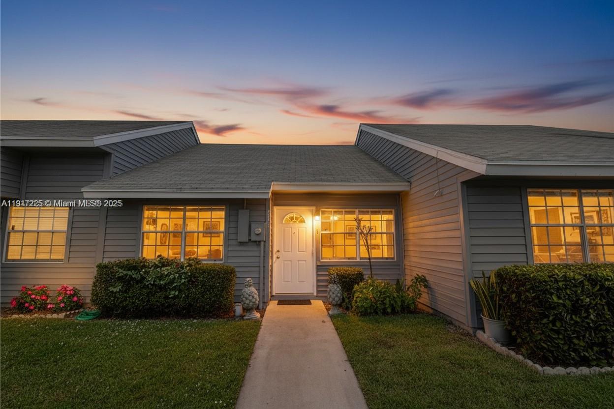 NORTH LAUDERDALE ESTATES - Residential