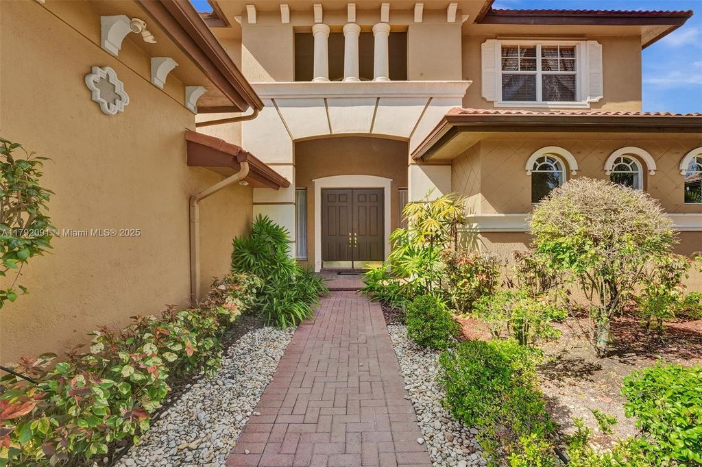 Photo of 7607 NW 127th Mnr, Parkland, FL 33076 (MLS # A11792091)