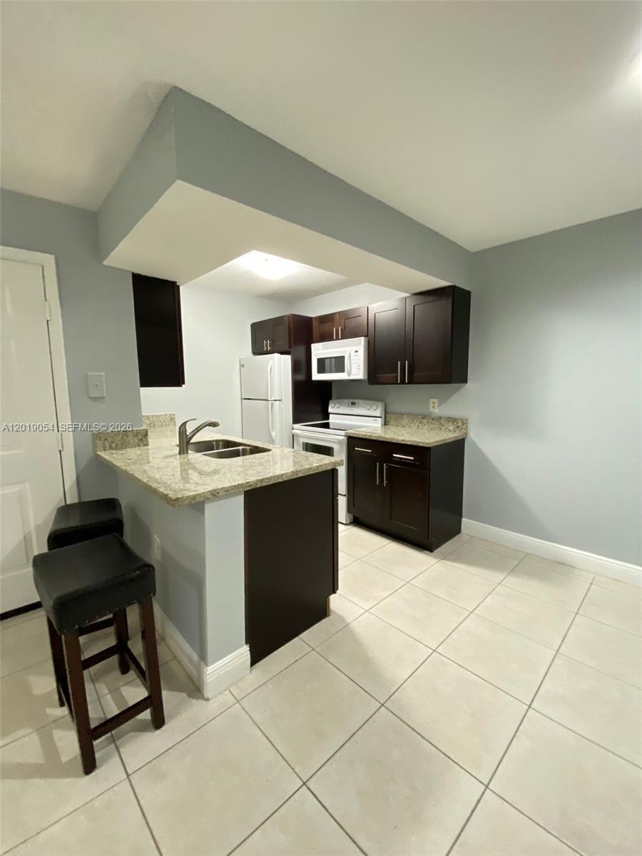 BISCAYNE BEACH CLUB CONDO - Residential Lease