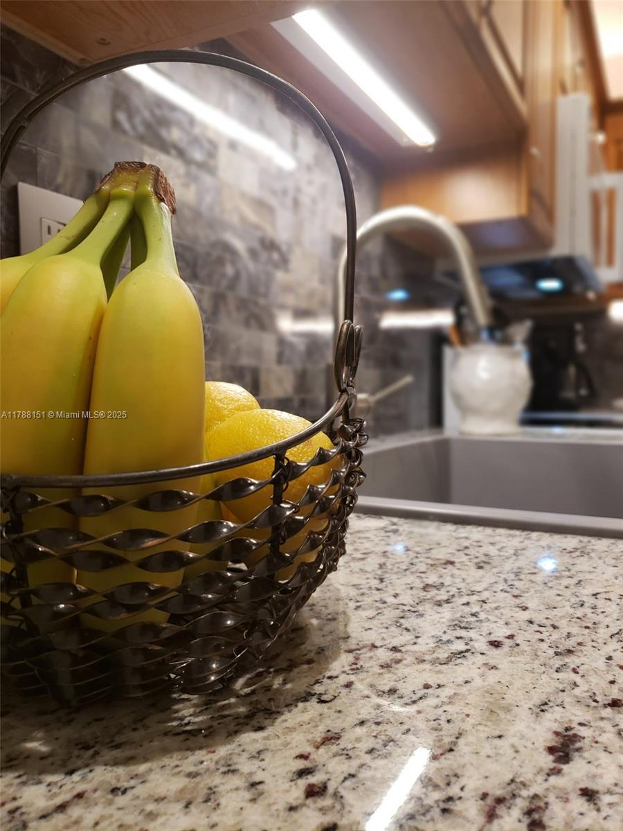 MAYFAIR APT CO-OP - Residential Lease