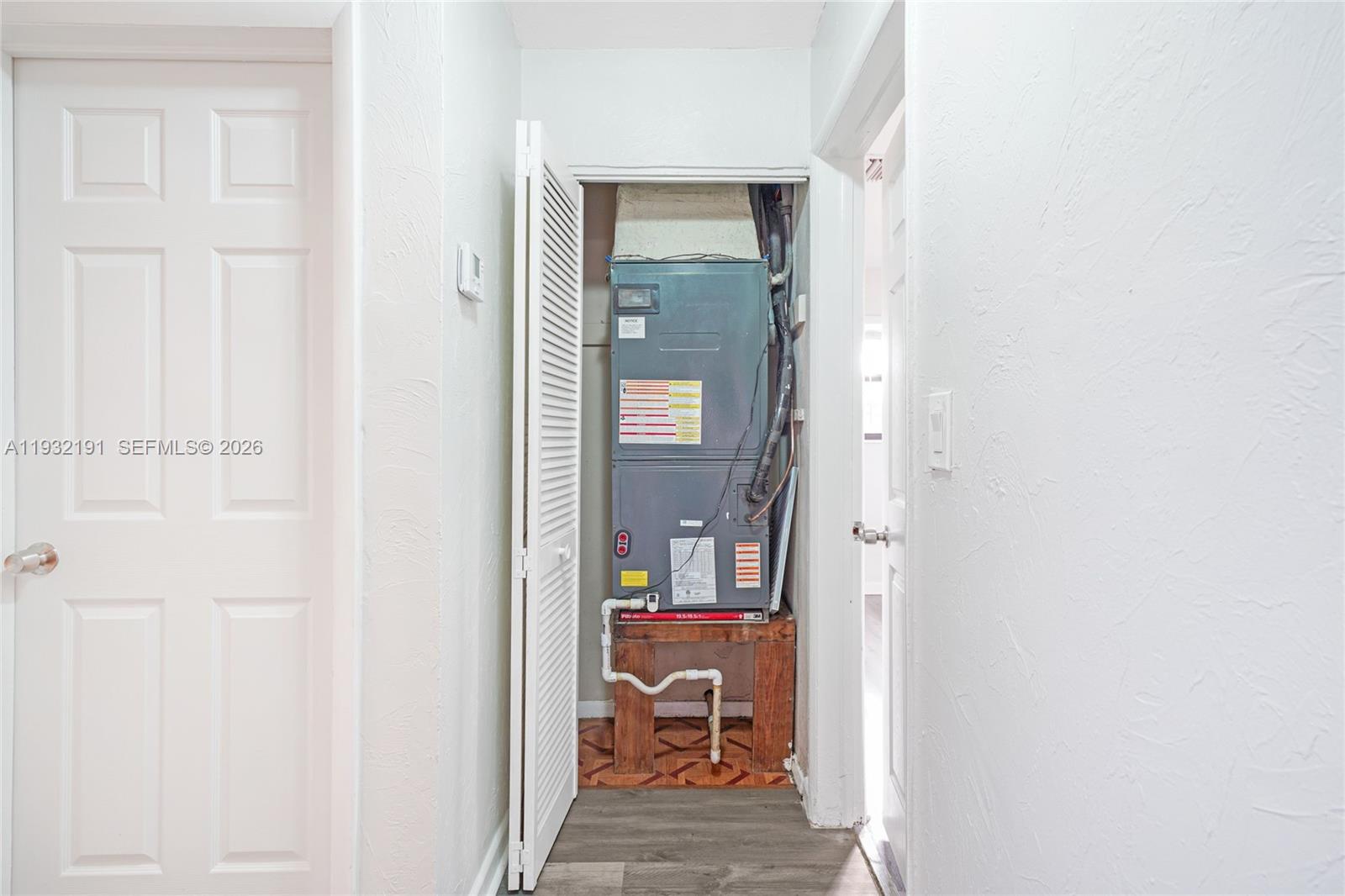 TWIN LAKES HOMES SEC 4 - Residential