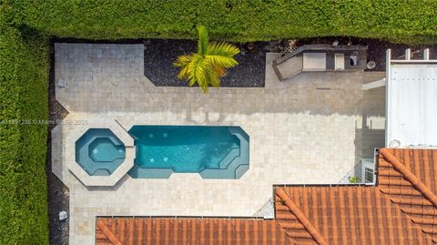 8801 Dickens Ave Surfside FL 33154