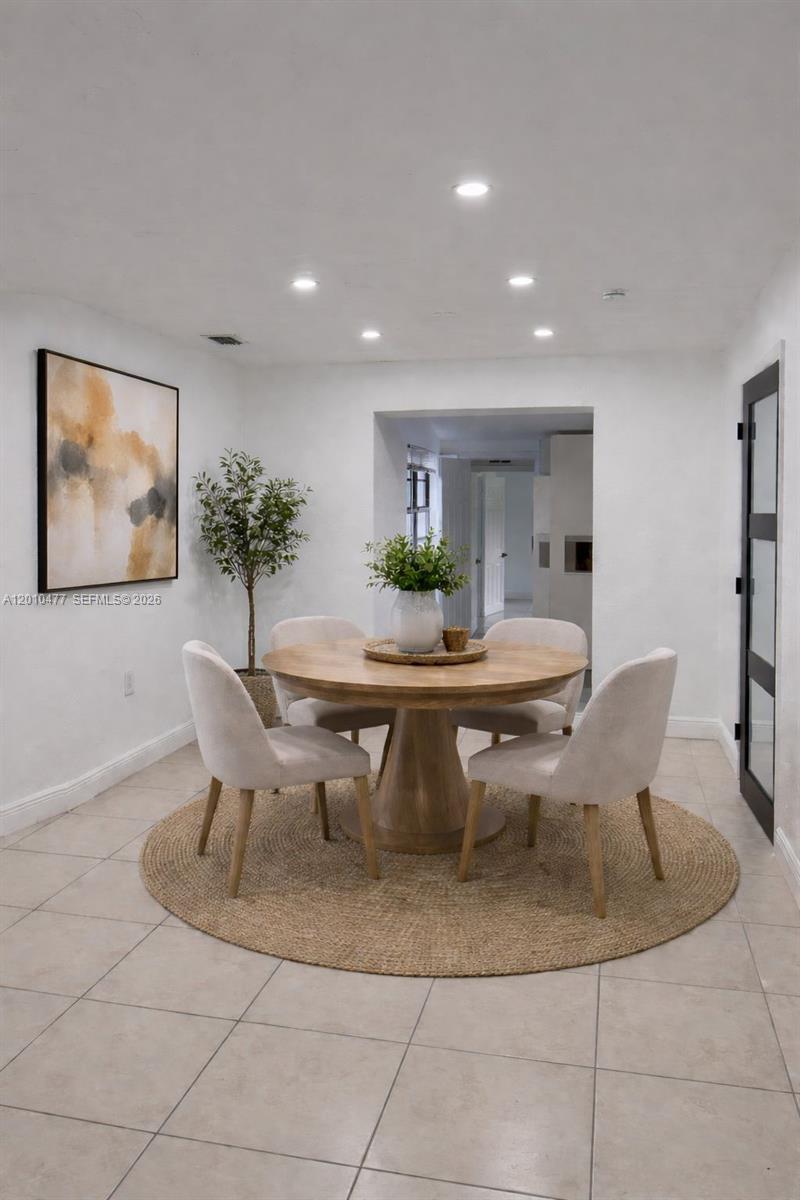 HOMEDALE - Residential