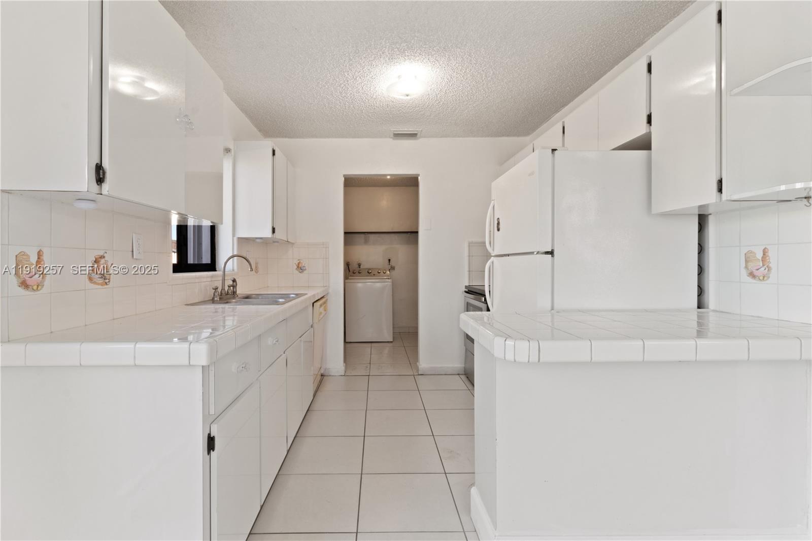 SOUTH MIAMI HEIGHTS ADDN - Residential Lease