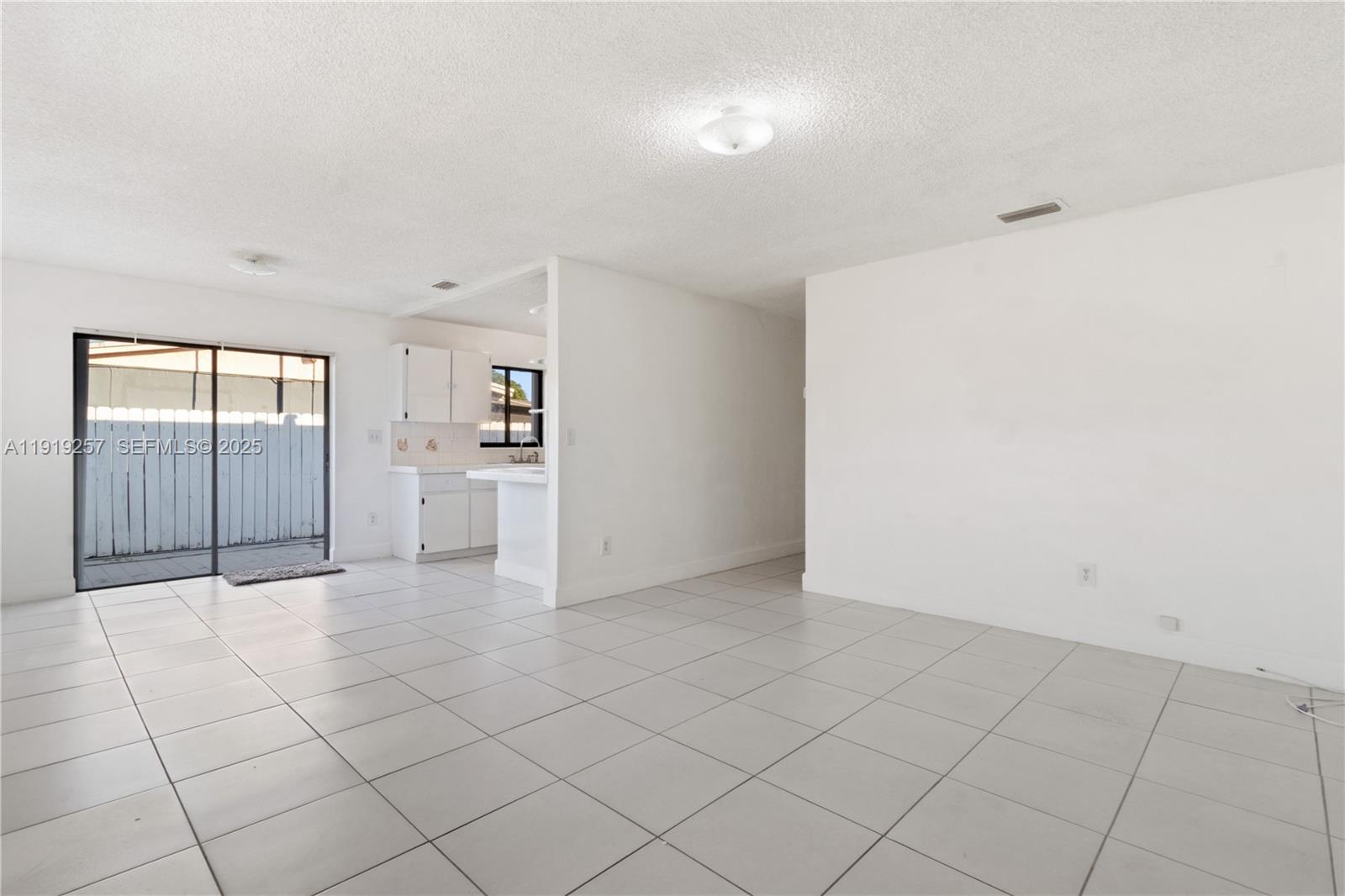 SOUTH MIAMI HEIGHTS ADDN - Residential Lease