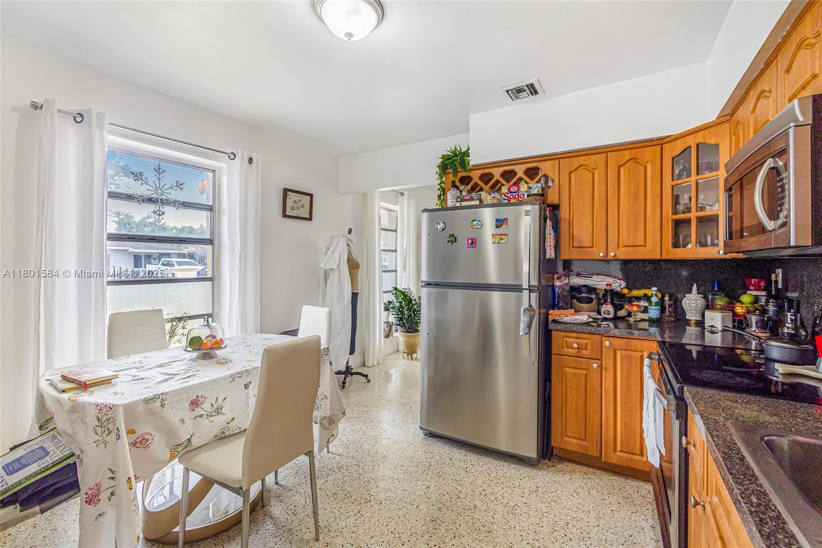 AMND MIAMI SUBURBAN ACRES - Residential Income