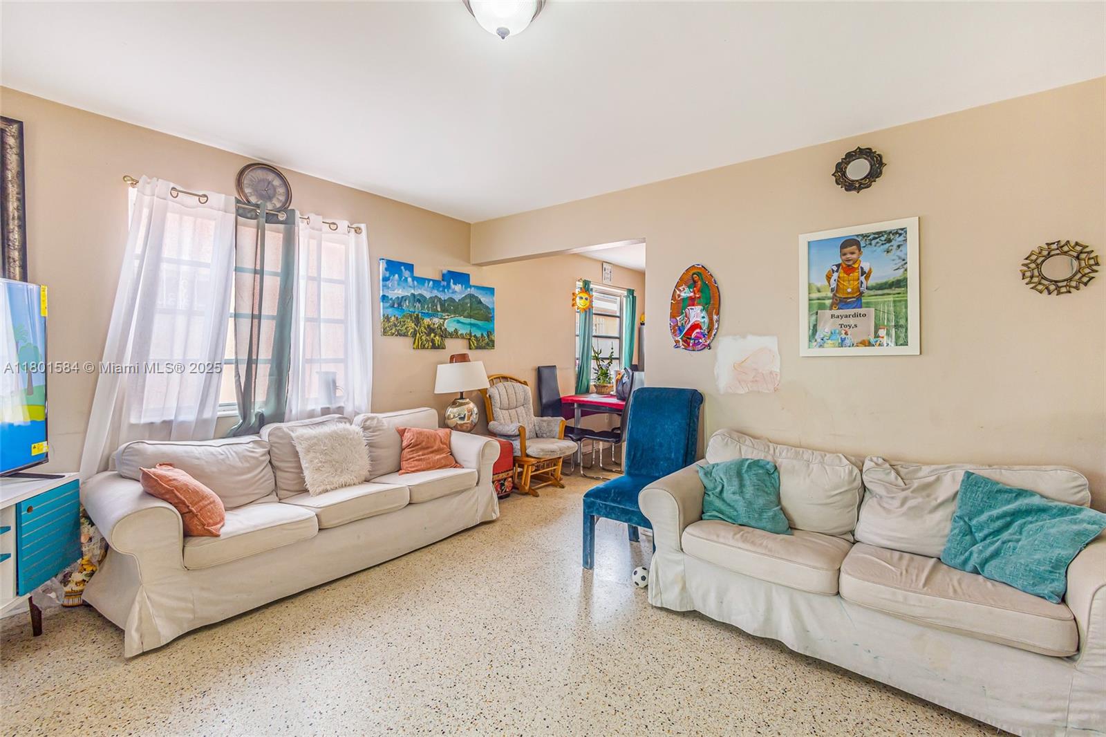 AMND MIAMI SUBURBAN ACRES - Residential Income