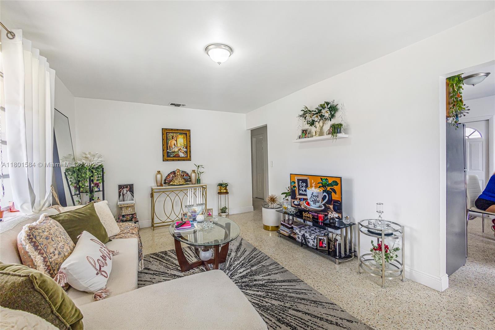 AMND MIAMI SUBURBAN ACRES - Residential Income