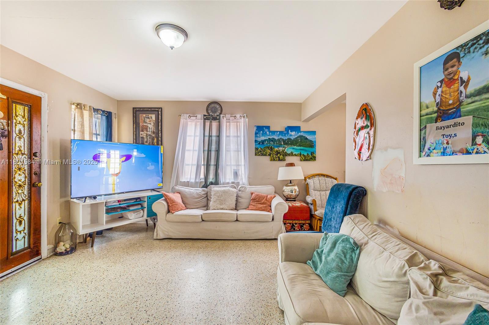 AMND MIAMI SUBURBAN ACRES - Residential Income
