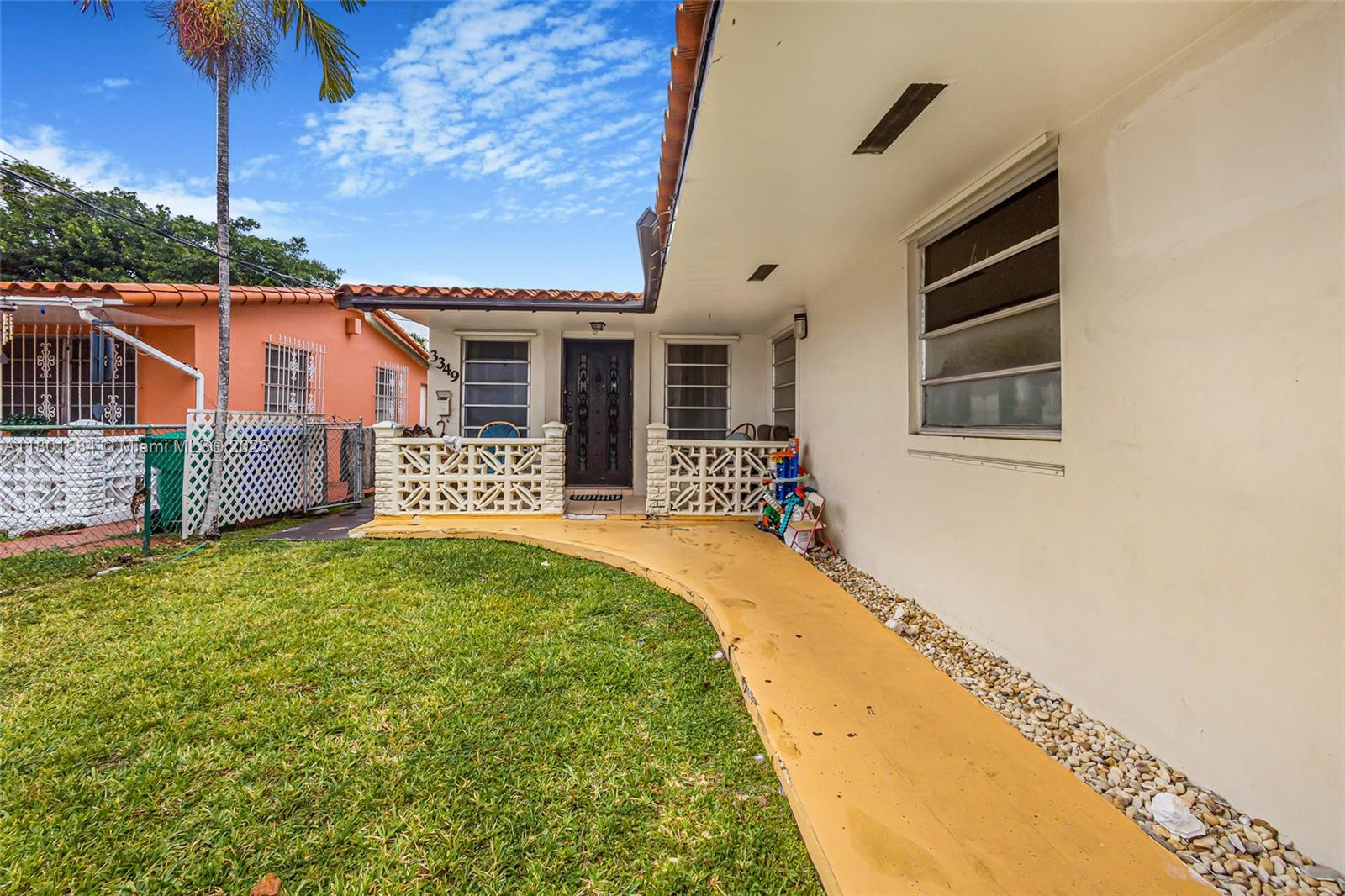 AMND MIAMI SUBURBAN ACRES - Residential Income
