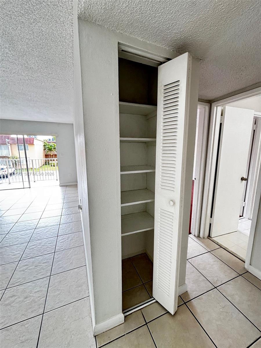 PUERTA DEL SOL CONDO - Residential Lease