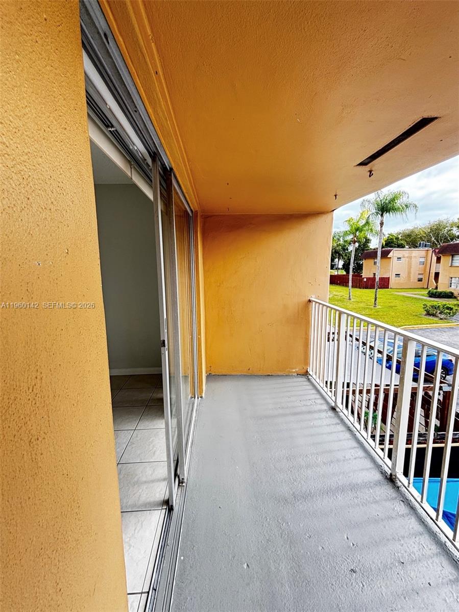 PUERTA DEL SOL CONDO - Residential Lease