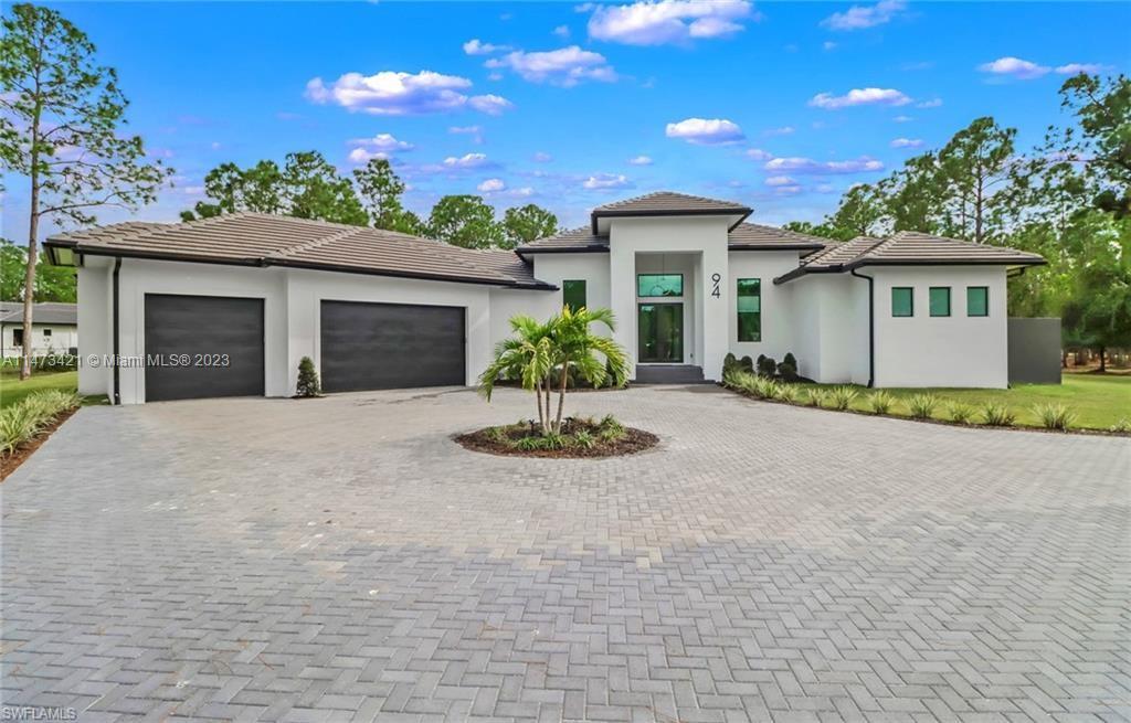 GOLDEN GATE ESTATES - Residential