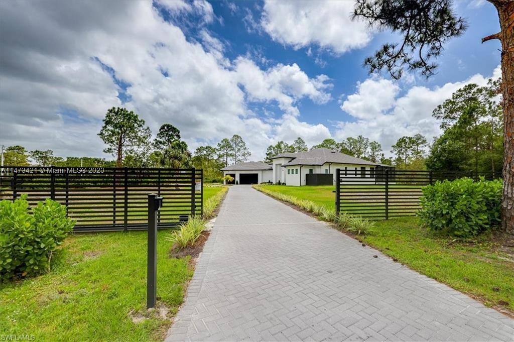 GOLDEN GATE ESTATES - Residential