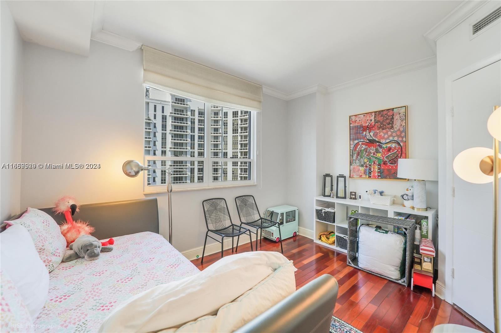 COURTS BRICKELL KEY CONDO - Residential Lease