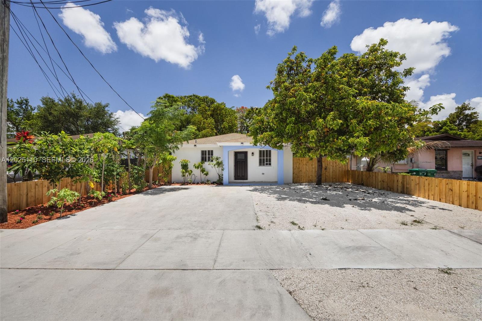 DIXIE HEIGHTS GARDEN - Residential