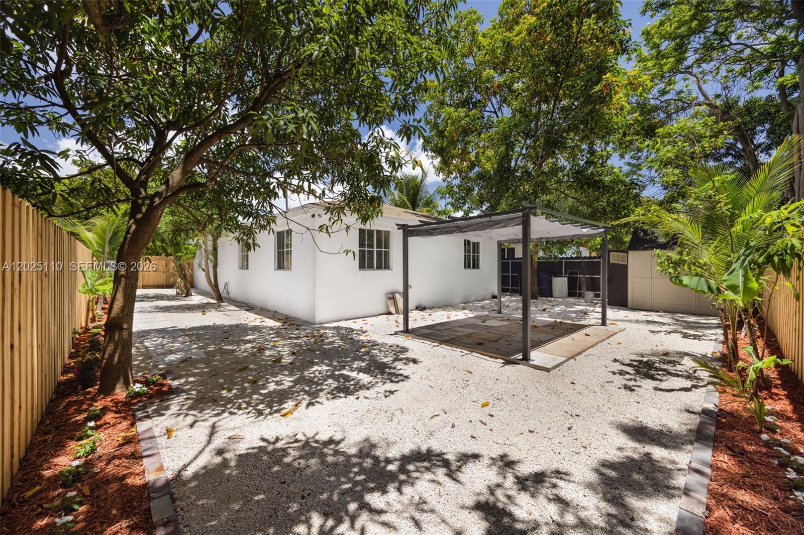 DIXIE HEIGHTS GARDEN - Residential