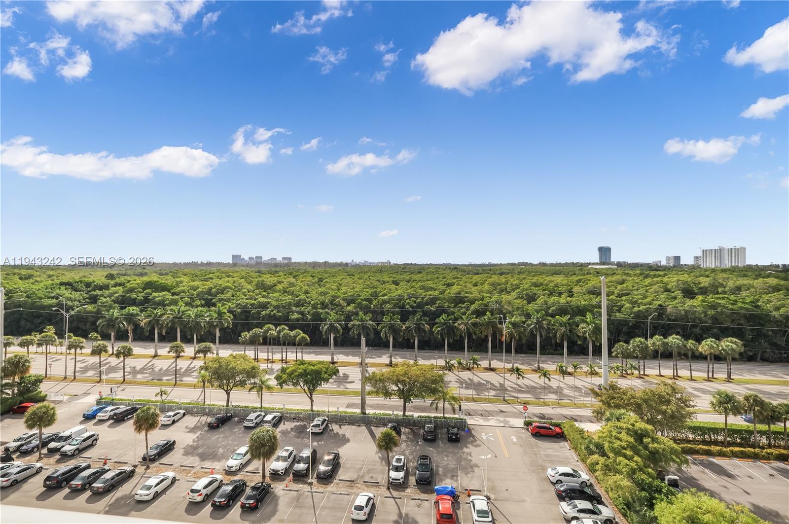 STRATFORD HOUSE CONDO - Residential