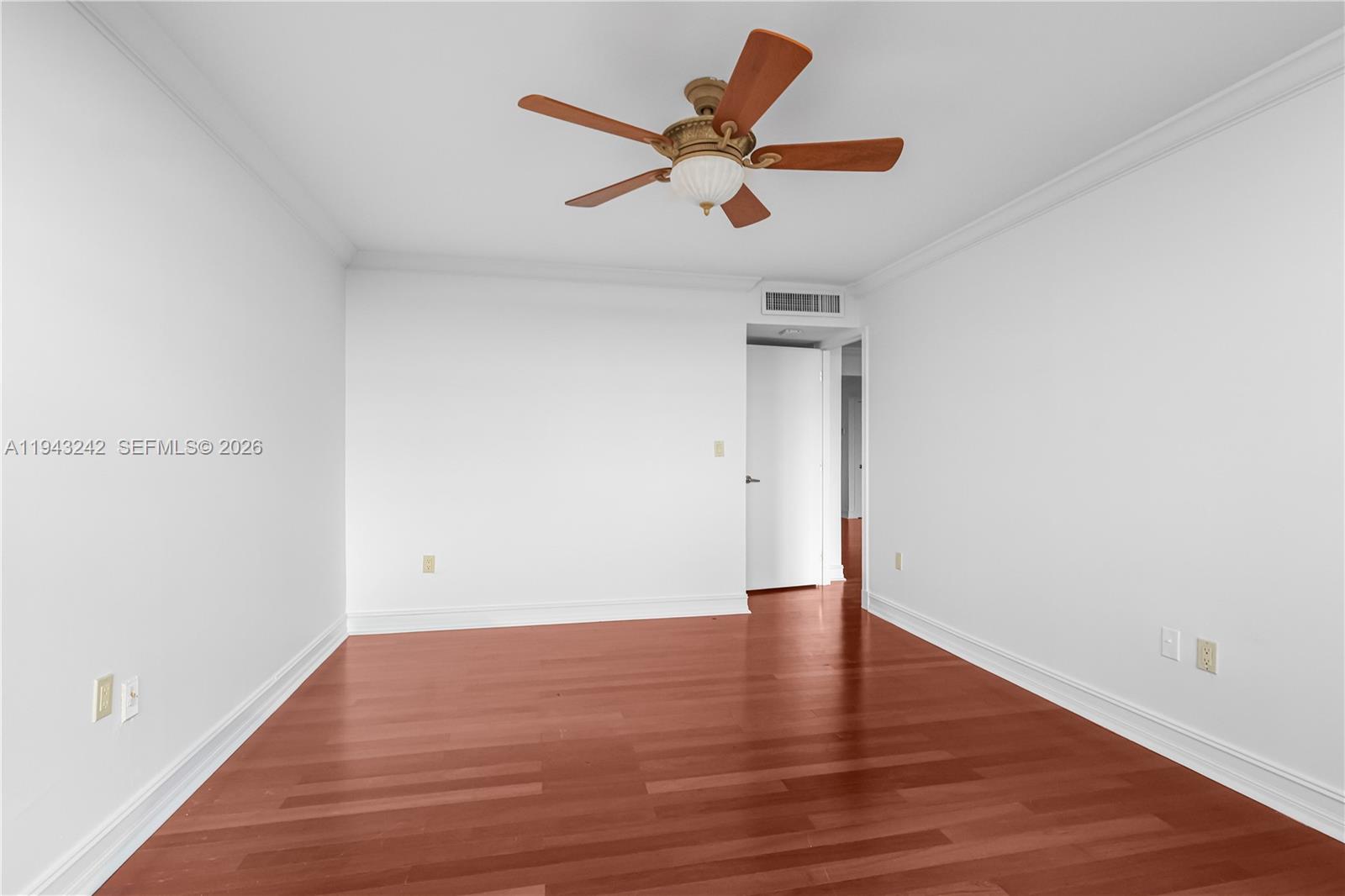 STRATFORD HOUSE CONDO - Residential