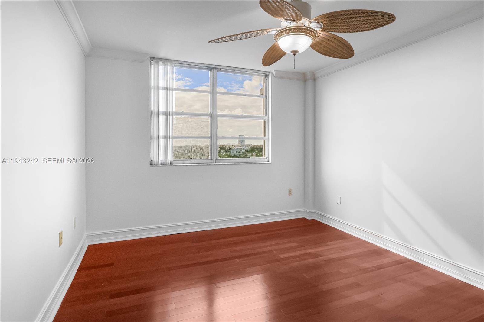 STRATFORD HOUSE CONDO - Residential