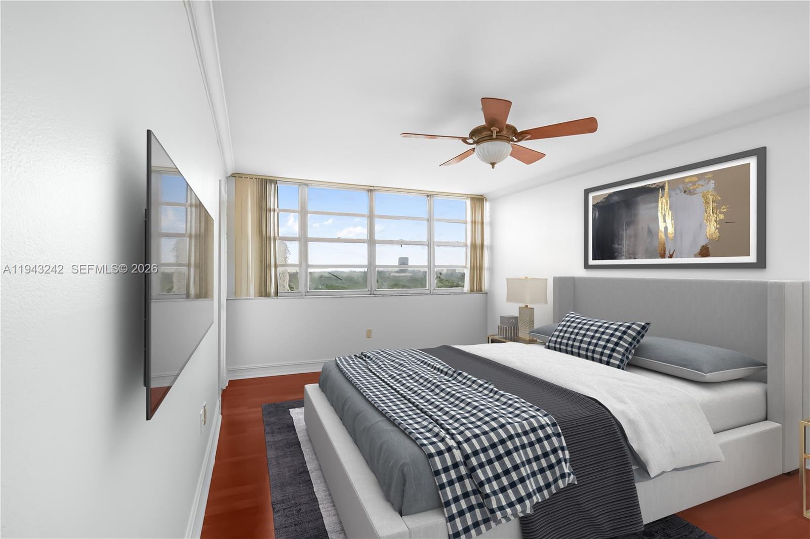 STRATFORD HOUSE CONDO - Residential