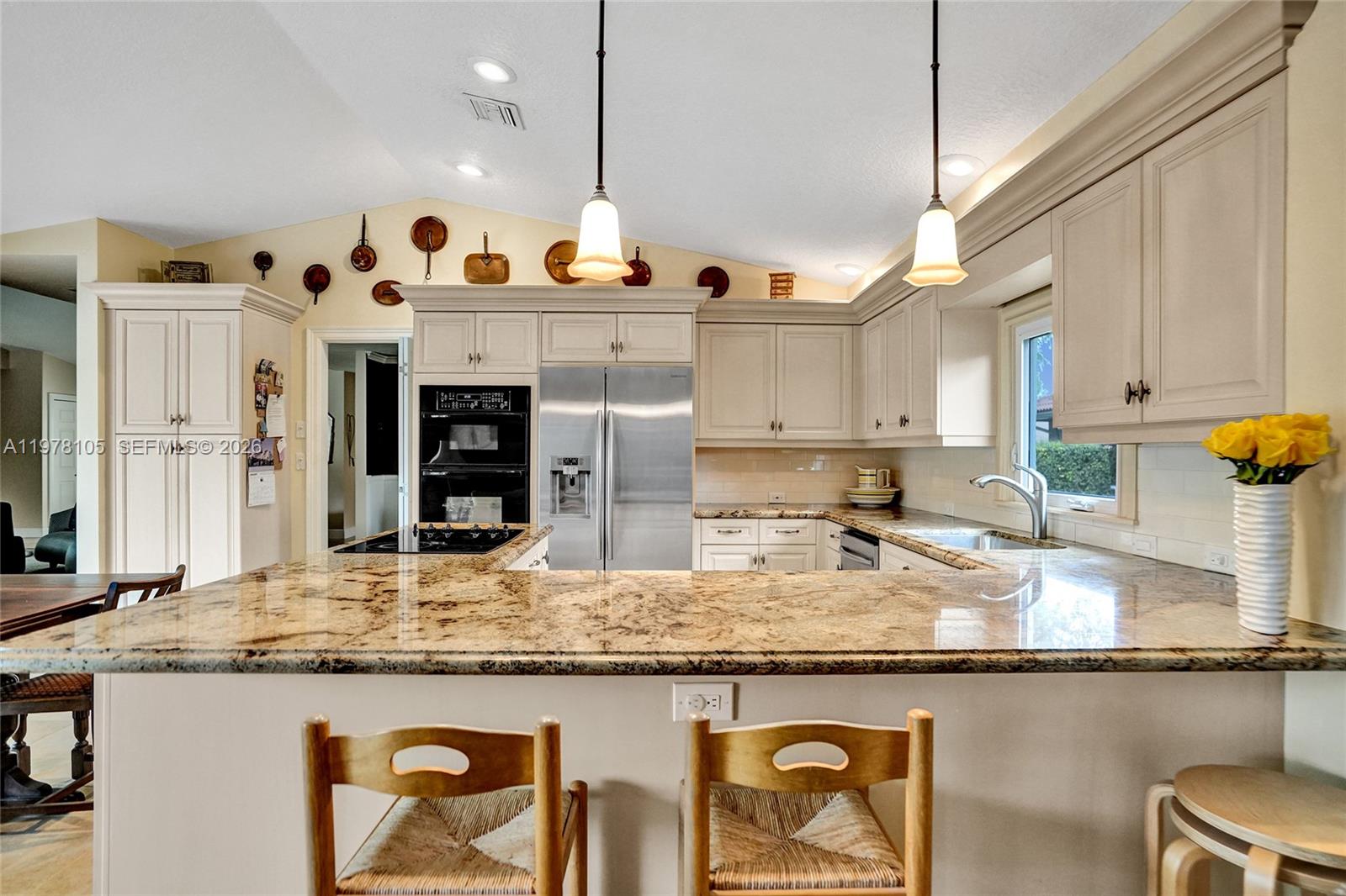 PINE RIDGE - Residential