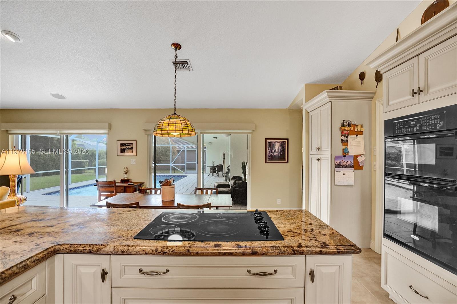 PINE RIDGE - Residential