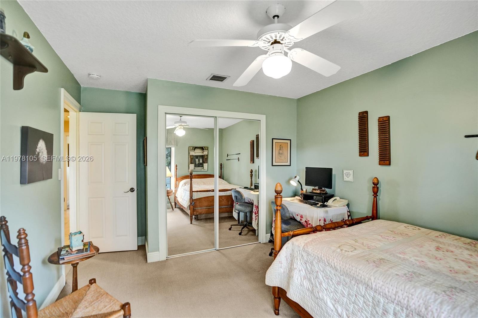 PINE RIDGE - Residential