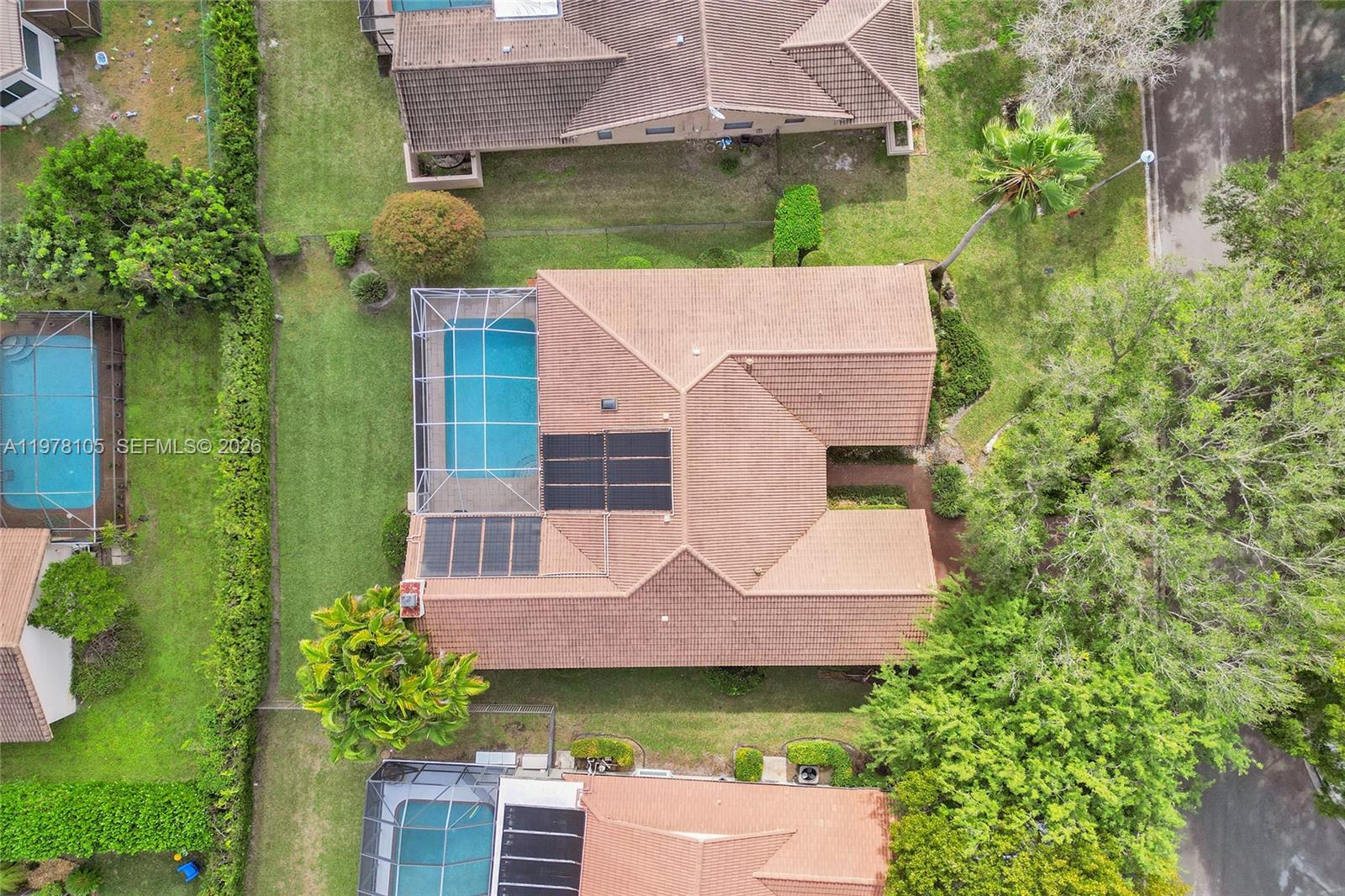 PINE RIDGE - Residential