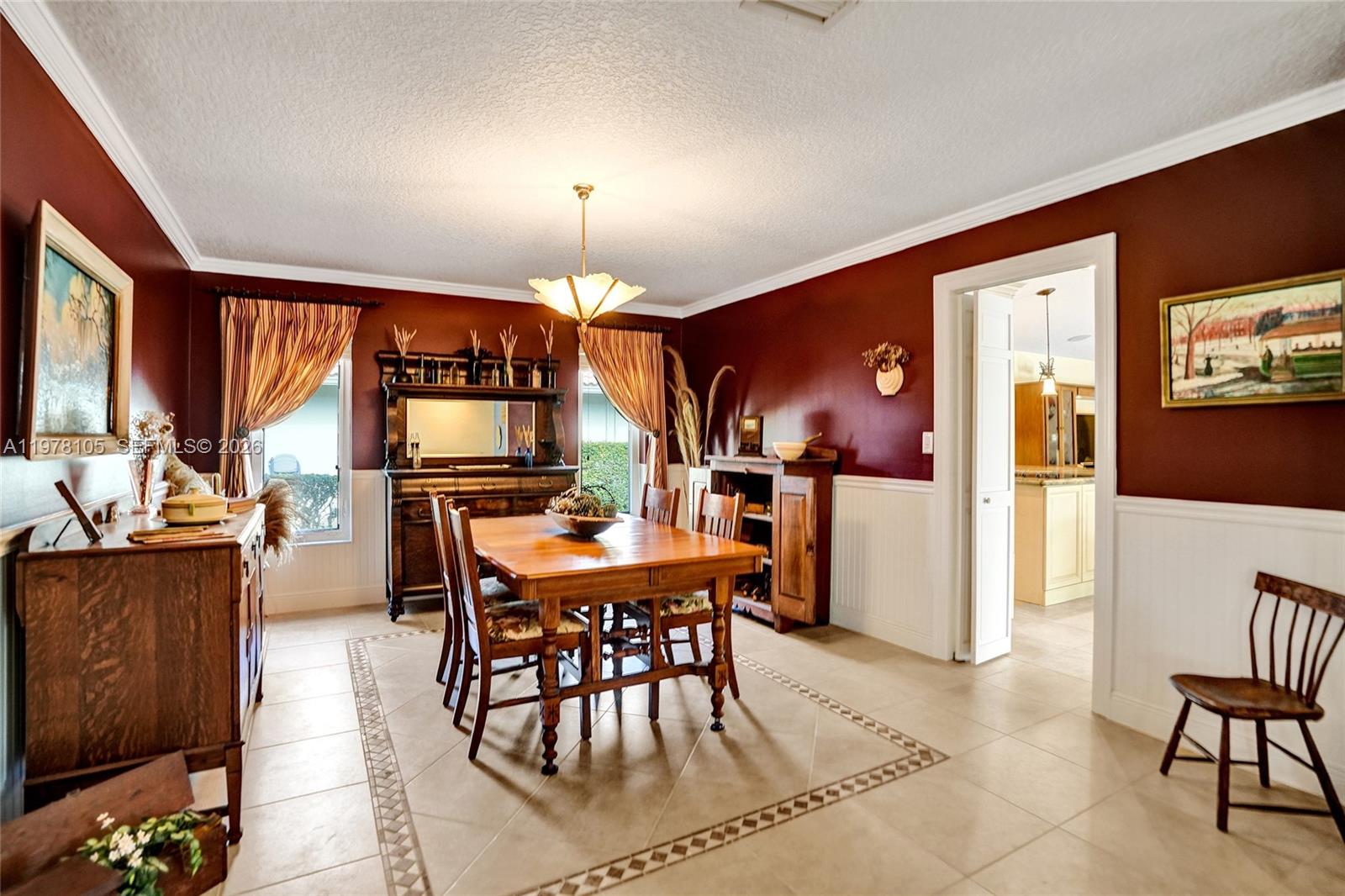 PINE RIDGE - Residential