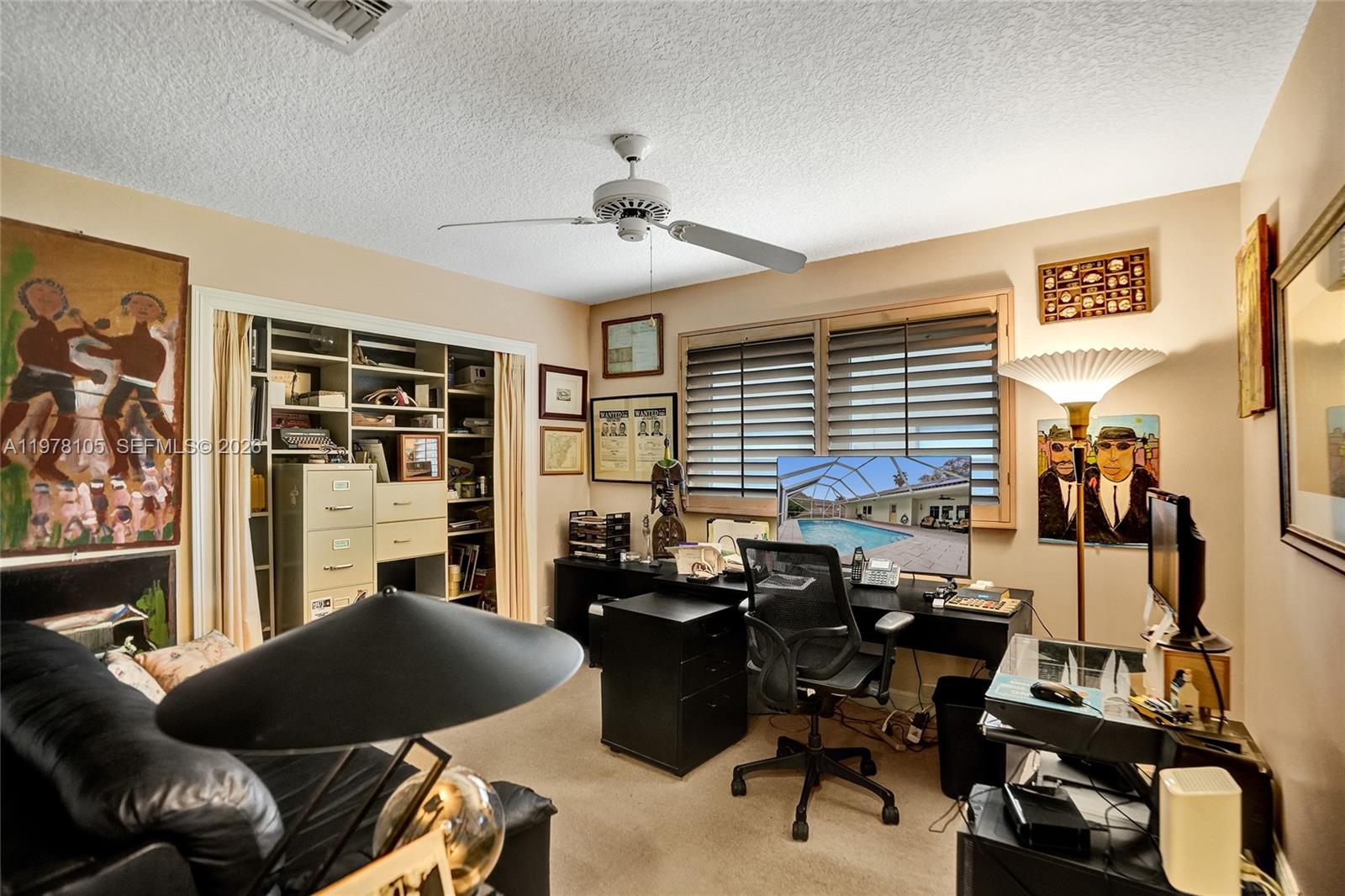 PINE RIDGE - Residential