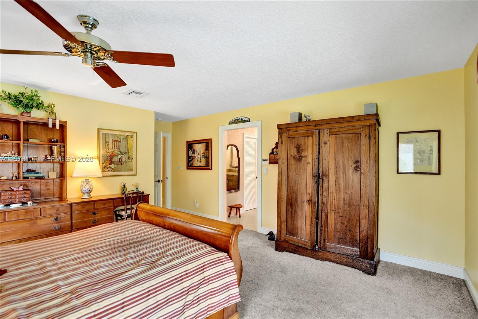 PINE RIDGE - Residential